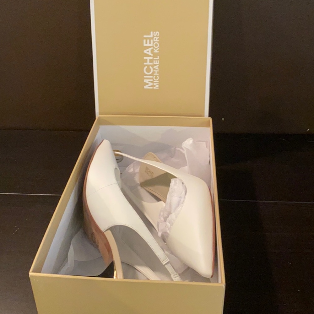 MichAel kors sling leather white 052